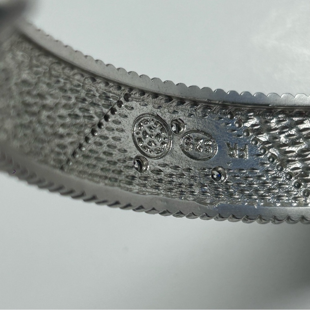Freida Rothman Elegant Silver and Textured Bracelet bangle brand new authentic - Picture 7 of 8